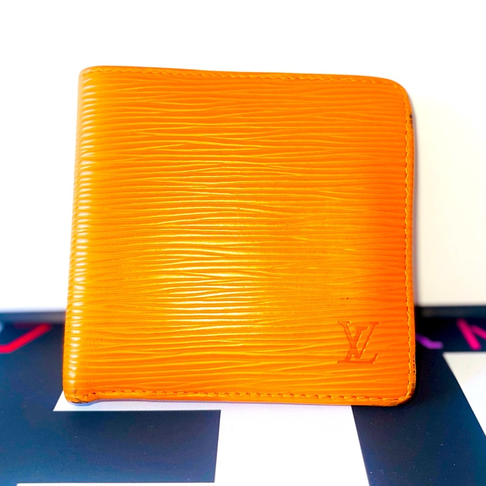Louis Vuitton Epi Marco Bifold Wallet